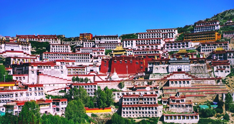 生成西藏风景图